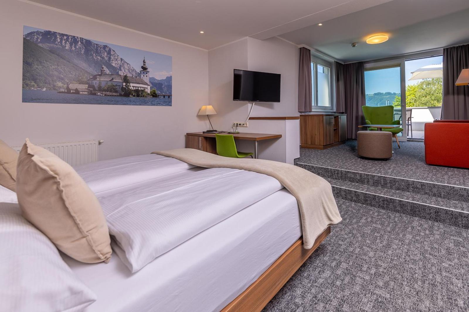 Seehotel Im Weyer 格蒙登 外观 照片