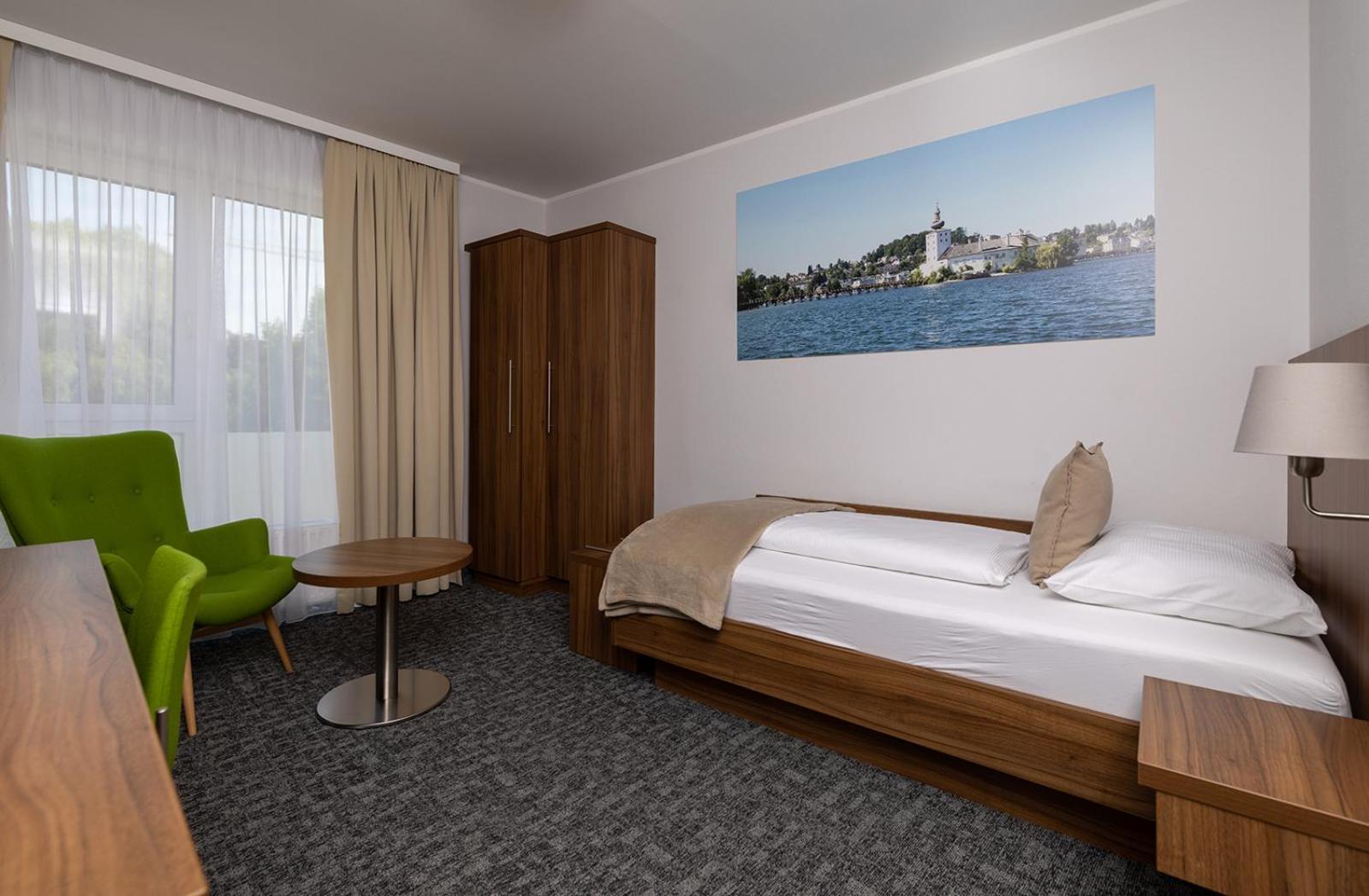 Seehotel Im Weyer 格蒙登 外观 照片