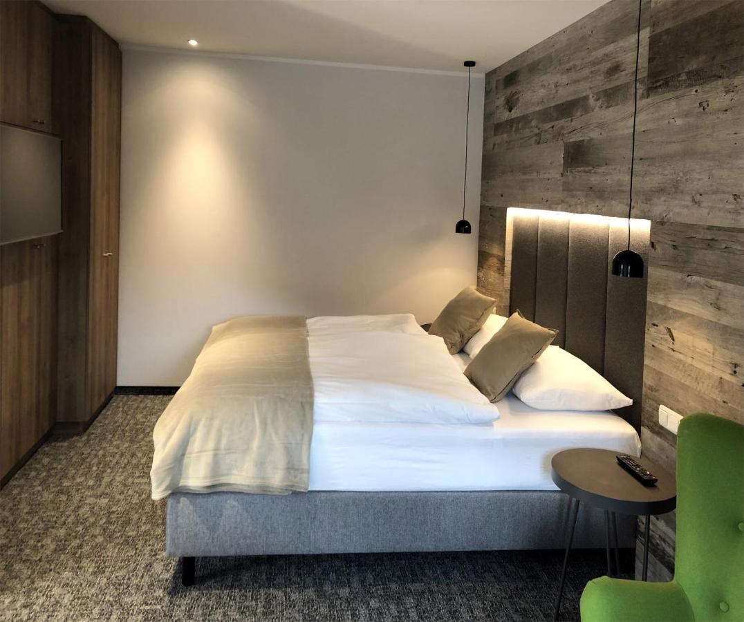 Seehotel Im Weyer 格蒙登 外观 照片